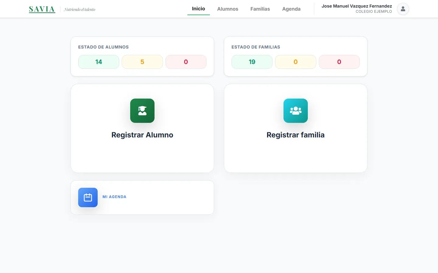 Inicio de Savia para un tutor: semáforo de alumnos y familias y accesos para registrar una conversación